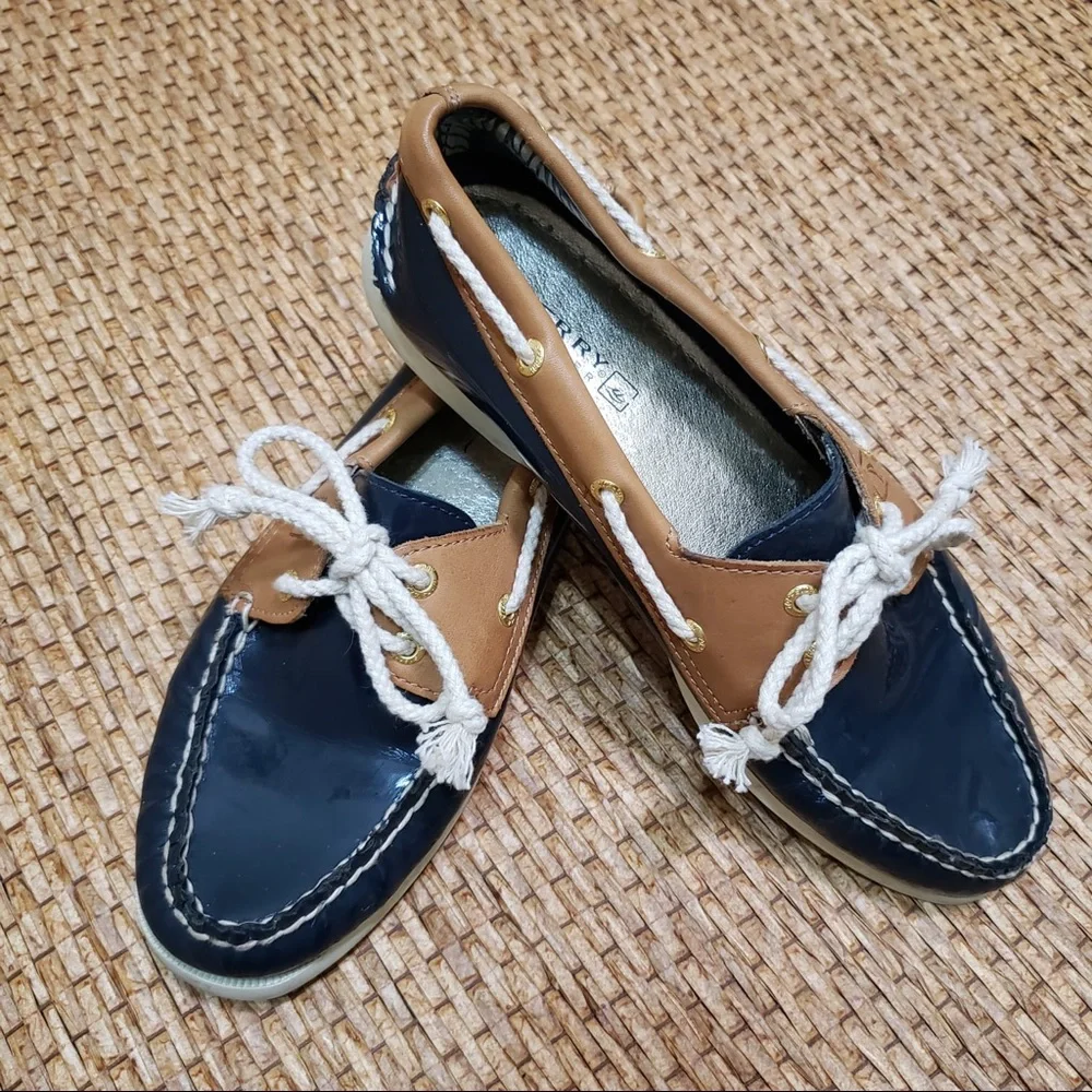 Sperry Top Sider Navy Brown Size 7.5